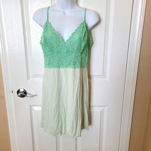 NWOT Gap chemise nightgown
